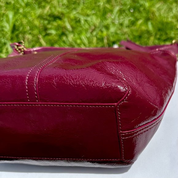 COACH Plum Patent Crinkled Leather Bleecker Hobo Small Y2K Top Handle Bag 41561 - Picture 7 of 16